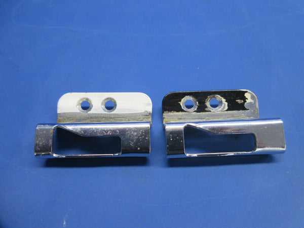 Cessna Cabin Door Window Latch Striker Plate RH 1217065-4 LOT OF 2 (0924-856)