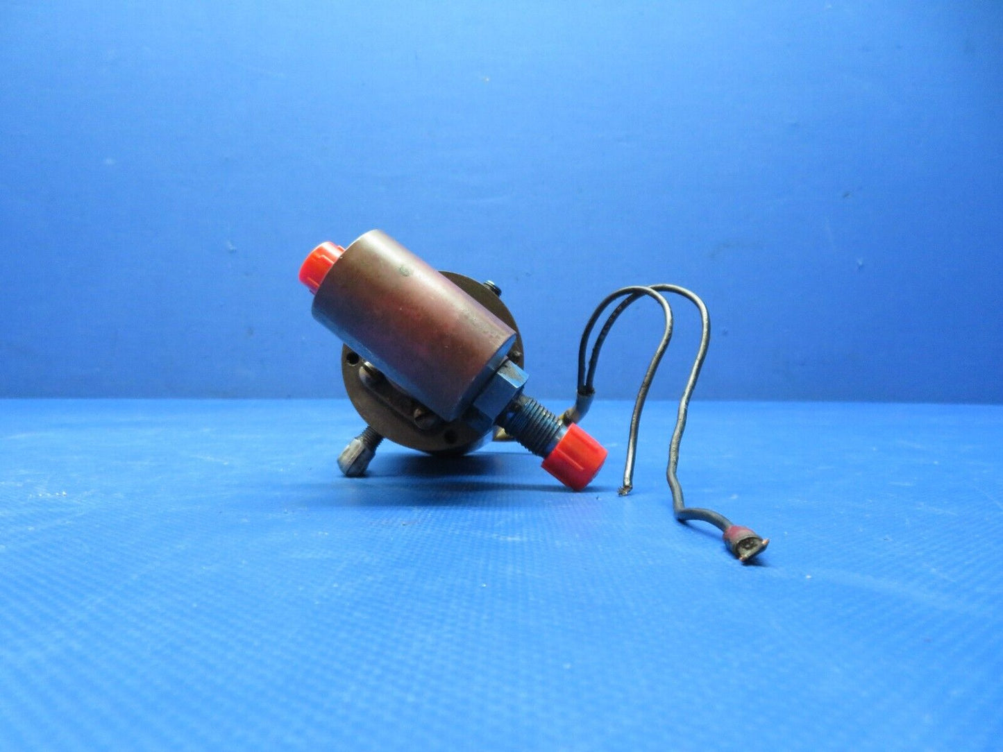 Dukes Auxiliary Electric Fuel Pump 28v P/N C291504-0201 TESTED (0724-139)