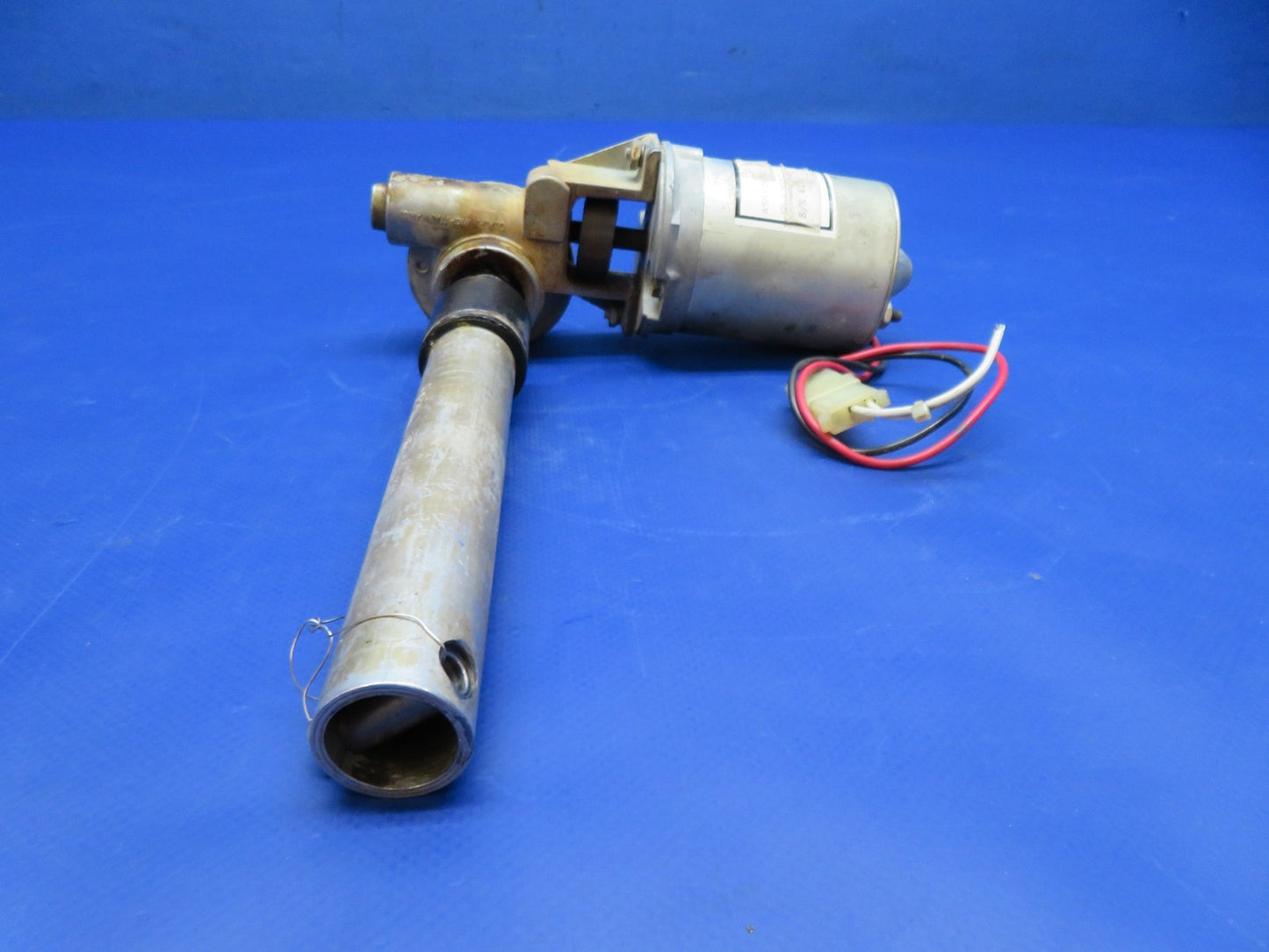 Beech 76 Duchess Flap Actuator w/ Motor 12/14v P/N D151-00-1 TESTED (0326-102)14
