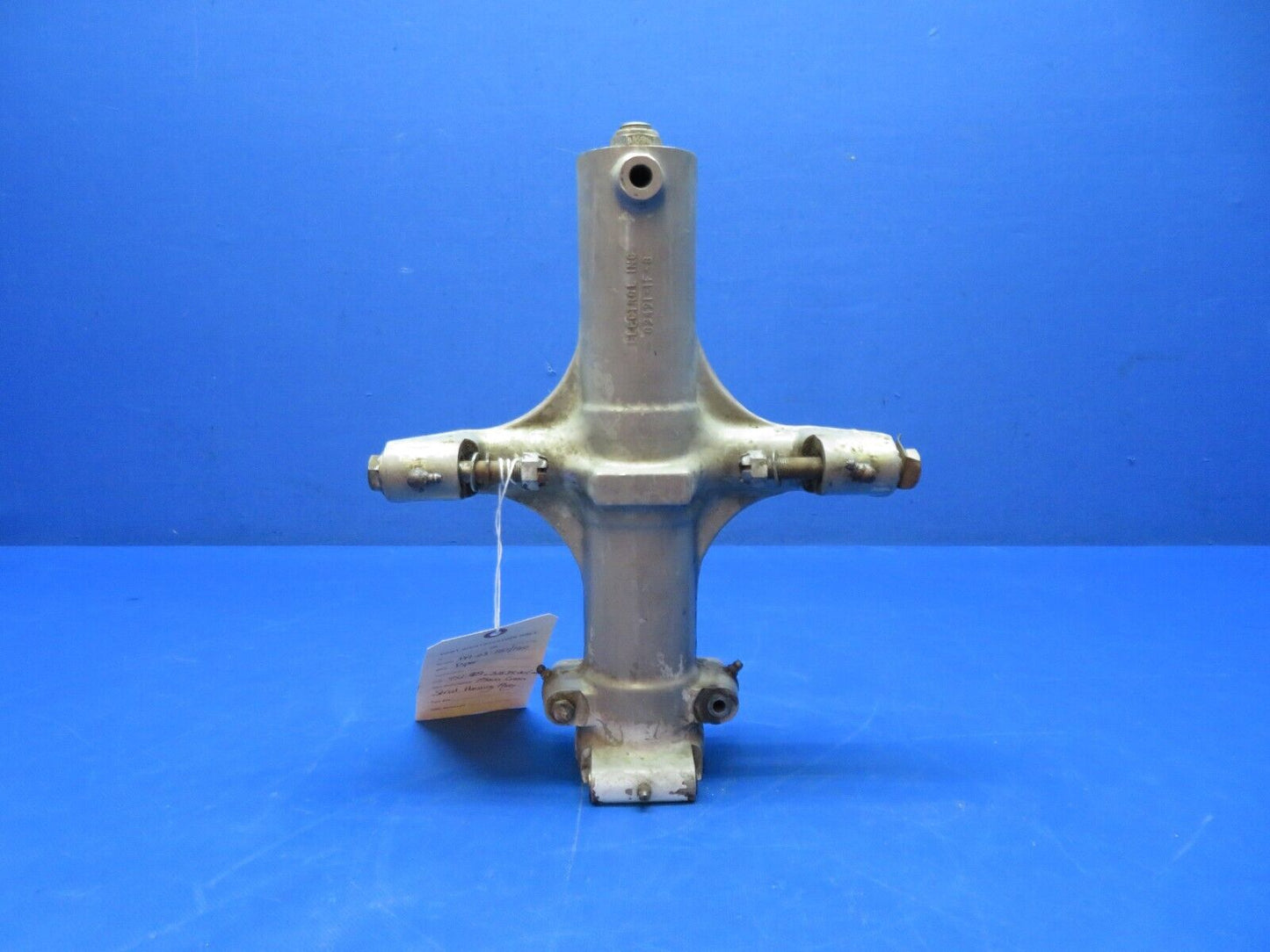 Piper PA-23-150/160 Main Gear Strut Housing Assy P/N 751-929 (0624-158)