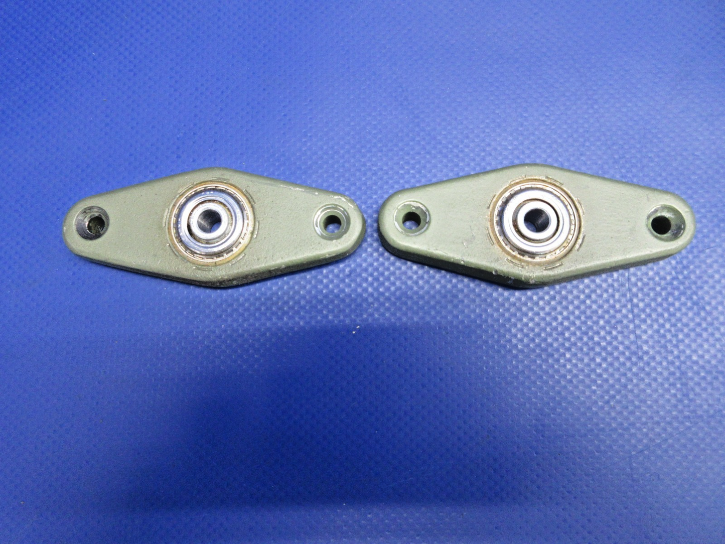 Cessna 421 Yoke Bearing Pad P/N 5015071-1 LOT OF 2 (0726-746)3