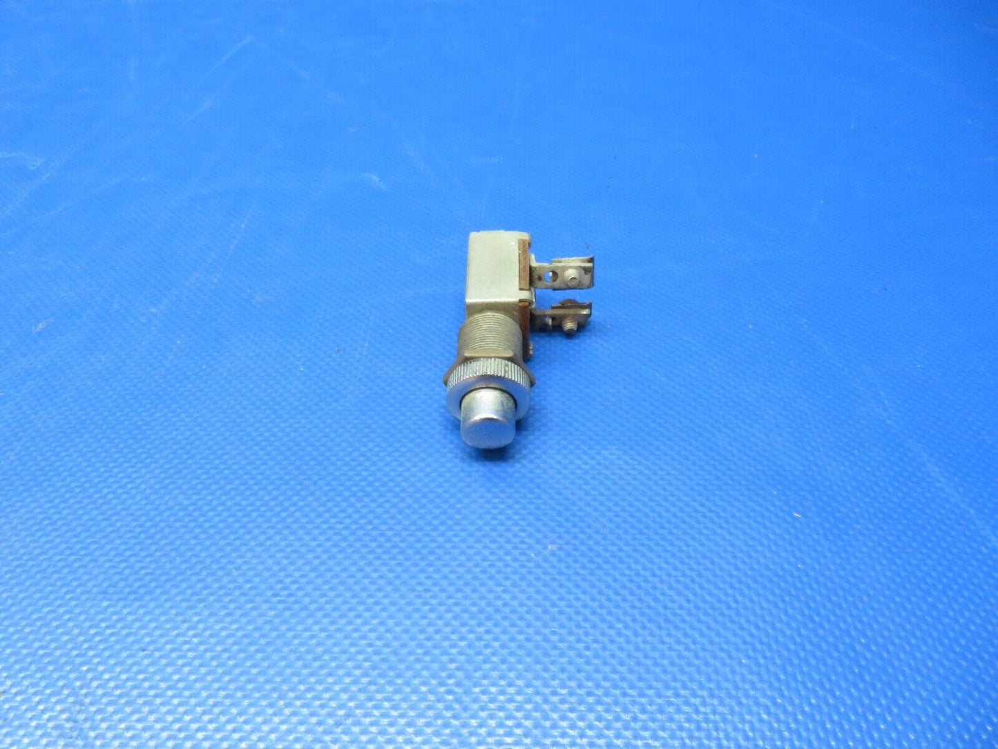 Champion 7ECA Citabria Starter Button P/N 1-8980 TESTED (1024-102)