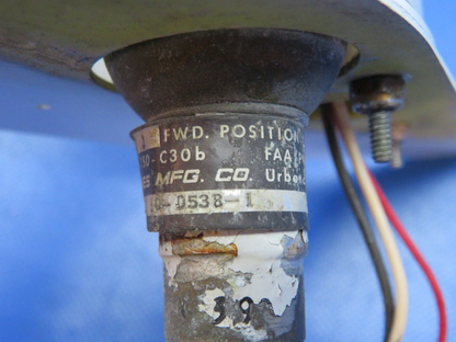 Beech Sundowner Grimes Wing Tip Position Light LH 30-0538-1 TESTED (0824-140)