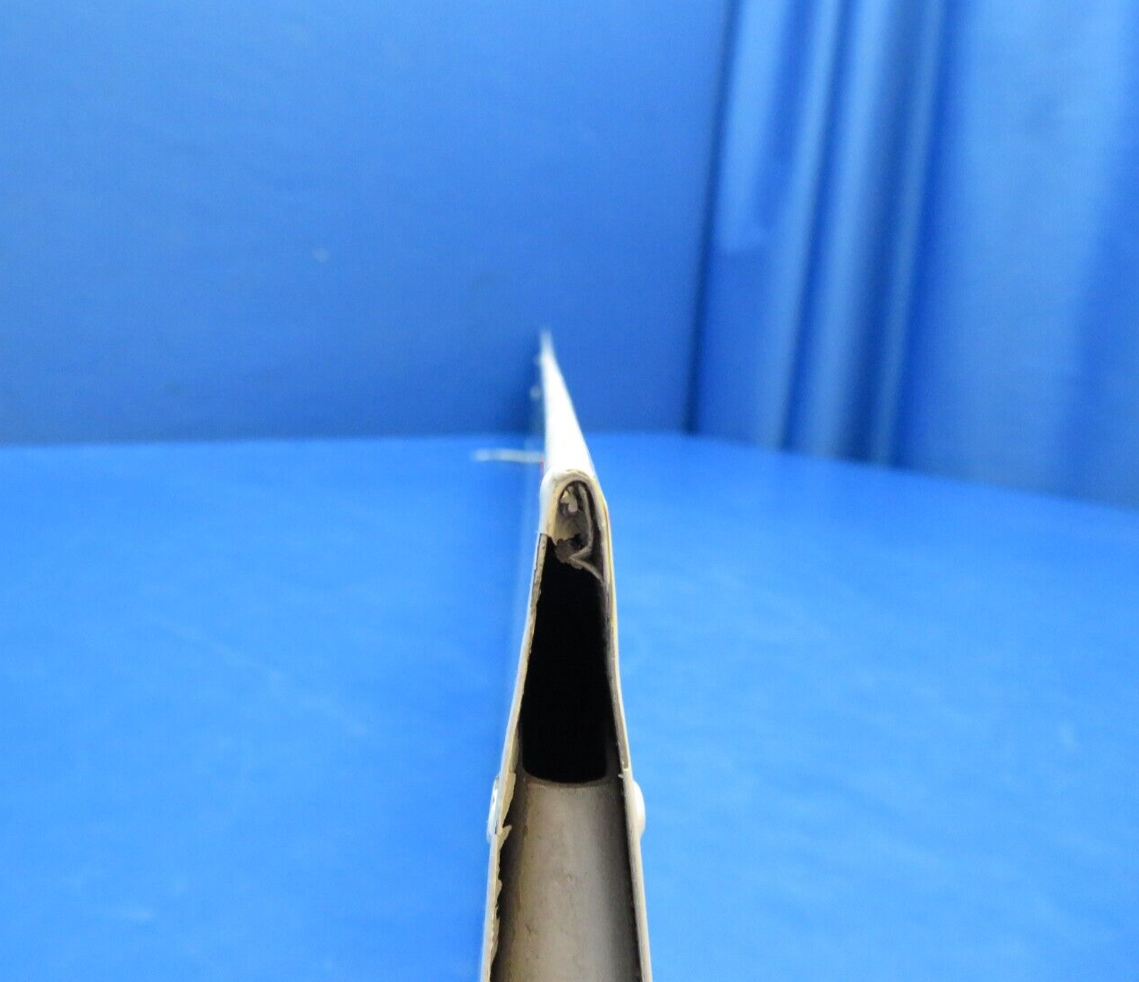 Piper PA-34-200T Seneca II LH Stabilator Trim Tab 95864-00  (0524-1723)