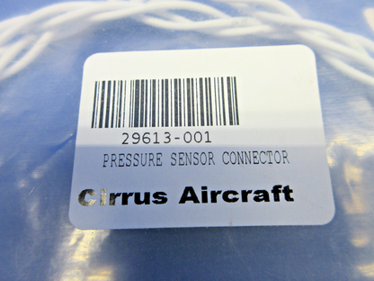 Cirrus SR20 / SR22 Pressure Sensor Connector P/N 29613-001 NOS (0426-741)2