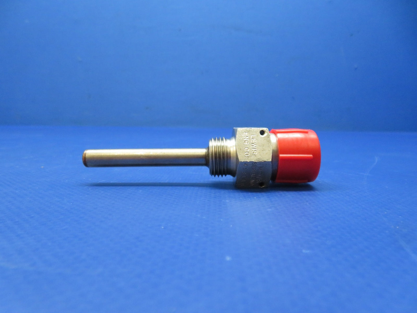 Beech D95A Travel Air Lewis Oil Temperature Probe P/N 56B3A TESTED (0426-127)5