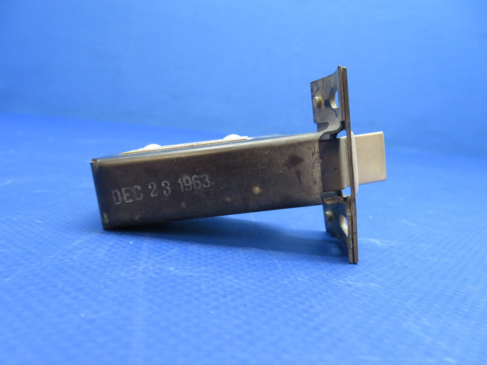 47032255
