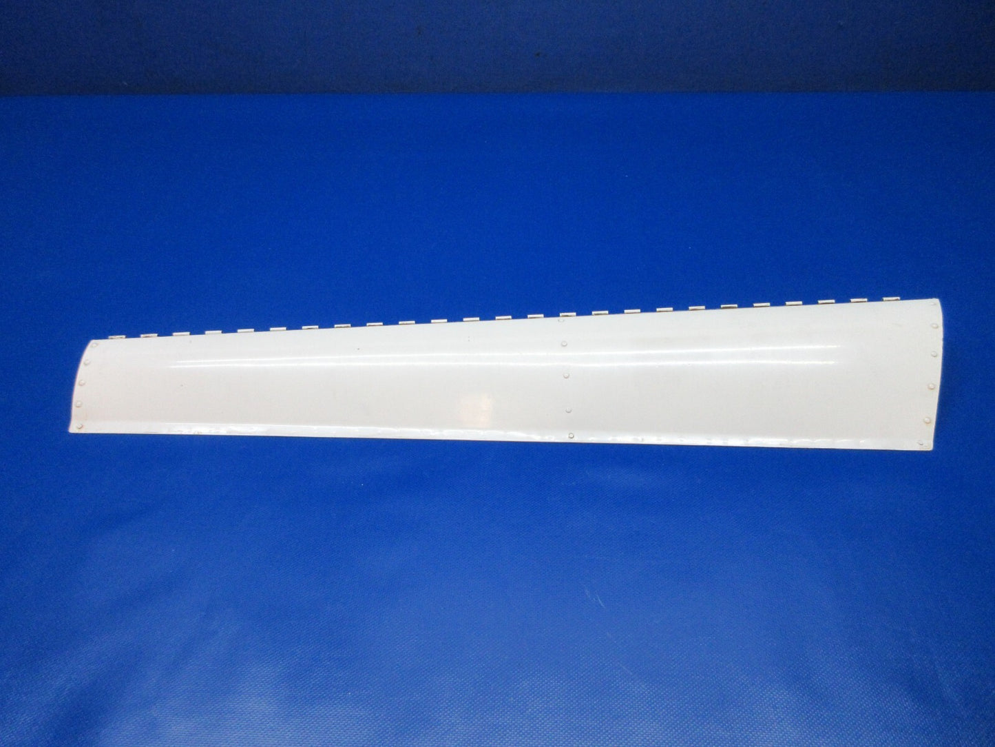 Beech 95-B55 Baron RH Elevator Trim Tab P/N 45-610005-123 (1124-1383)0
