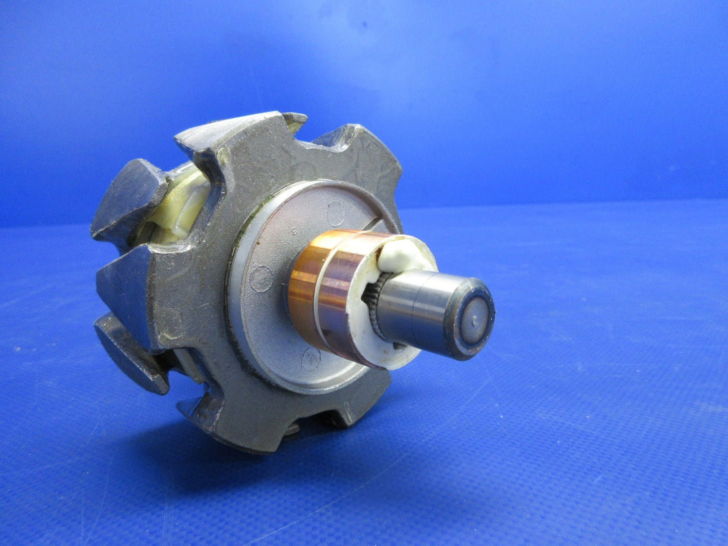 Hartzell Belt Drive Rotor 24V P/N ES 4109 NOS (0426-767)6
