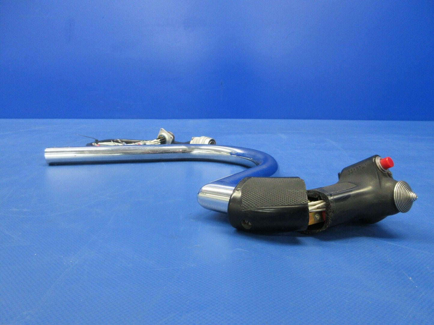 Enstrom 280FX Helicopter Pilot Cyclic Stick P/N 28-19021-15 FOR PARTS(1124-2018)
