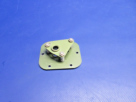 Cessna 172M / 172N LH Cabin Door Plate & Bearing P/N 1217046-5 (0826-898)0