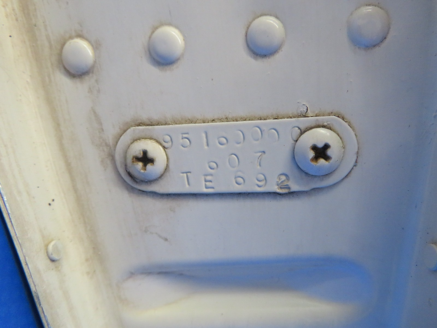Beech B55 Baron LH Flap Assembly P/N 95-160000-607 (1020-239)13