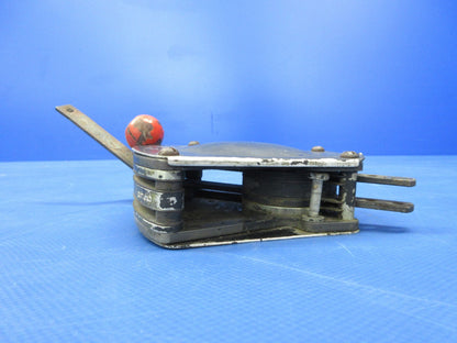 Bell 47J-2 Carburetor Heat & Mixture Control Quadrant 47-631-141-15 (1124-1363)5