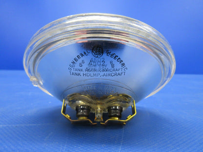 General Electric Sealed Beam Lamp 28V P/N 4502 LOT OF 2 NOS (0424-1172)