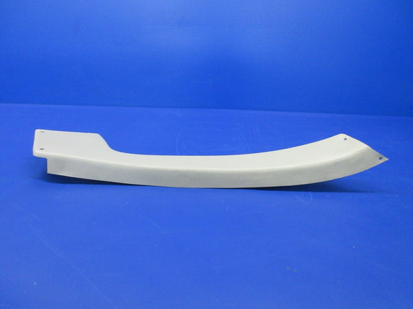 1996 Piper PA-28-181 Archer Pilot Side Window Trim Panel 84277-152(1224-2047)