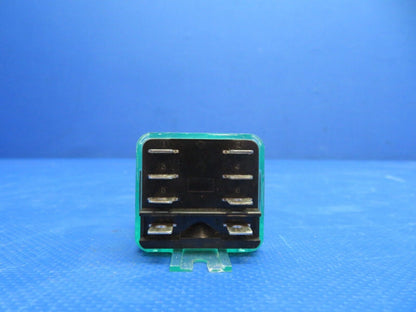 Piper PA-28-181 Relays / Circuit Breakers 24v P/N 187-32C200 LOT OF 6 (1124-132)