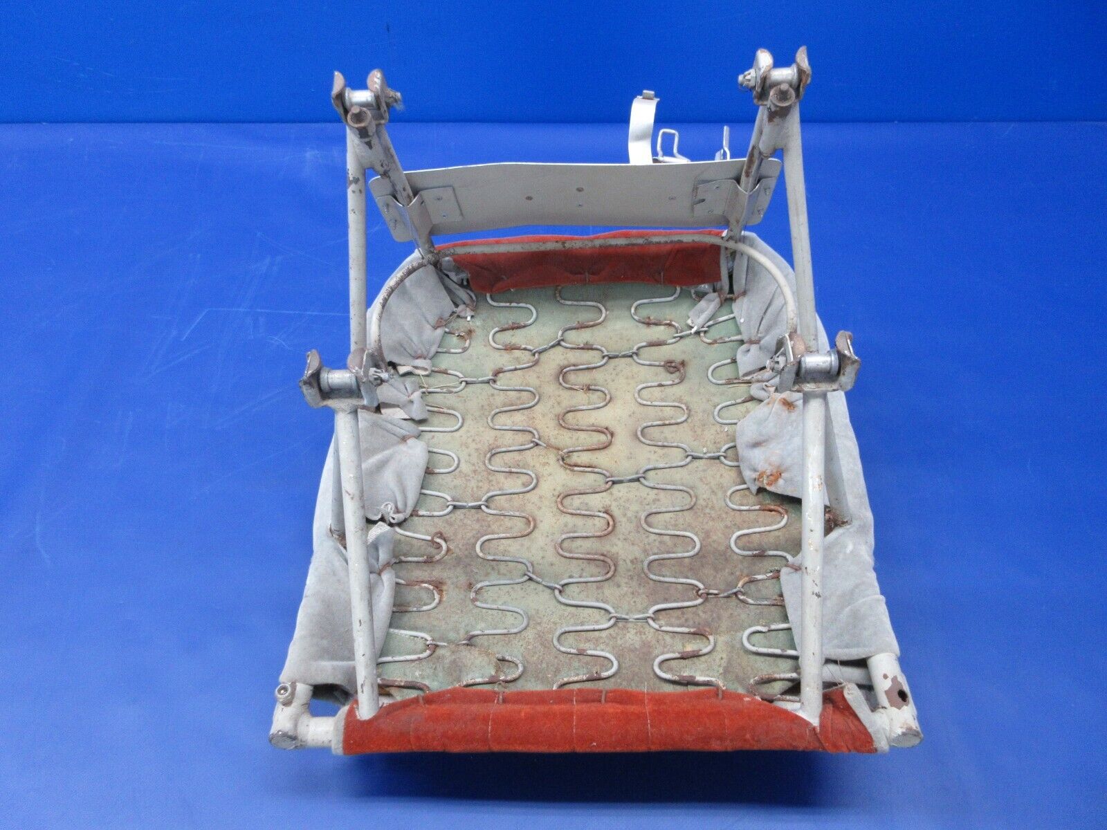 44337194