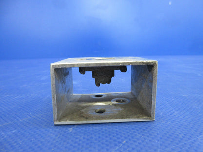 Diamond DA-40 LH Mount Block Cowl P/N D41-7103-11-71 (0726-815)4