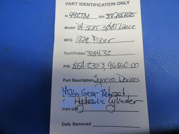 Piper PA-32RT-300T Main Gear Retract Hydraulic Cylinder SFA-232-3 (1024-719)