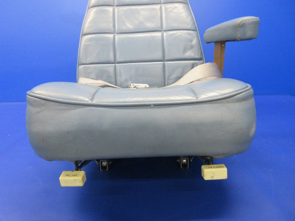 Cessna 310 / 310R RH Center Seat P/N 0812874-15 (1124-1434)