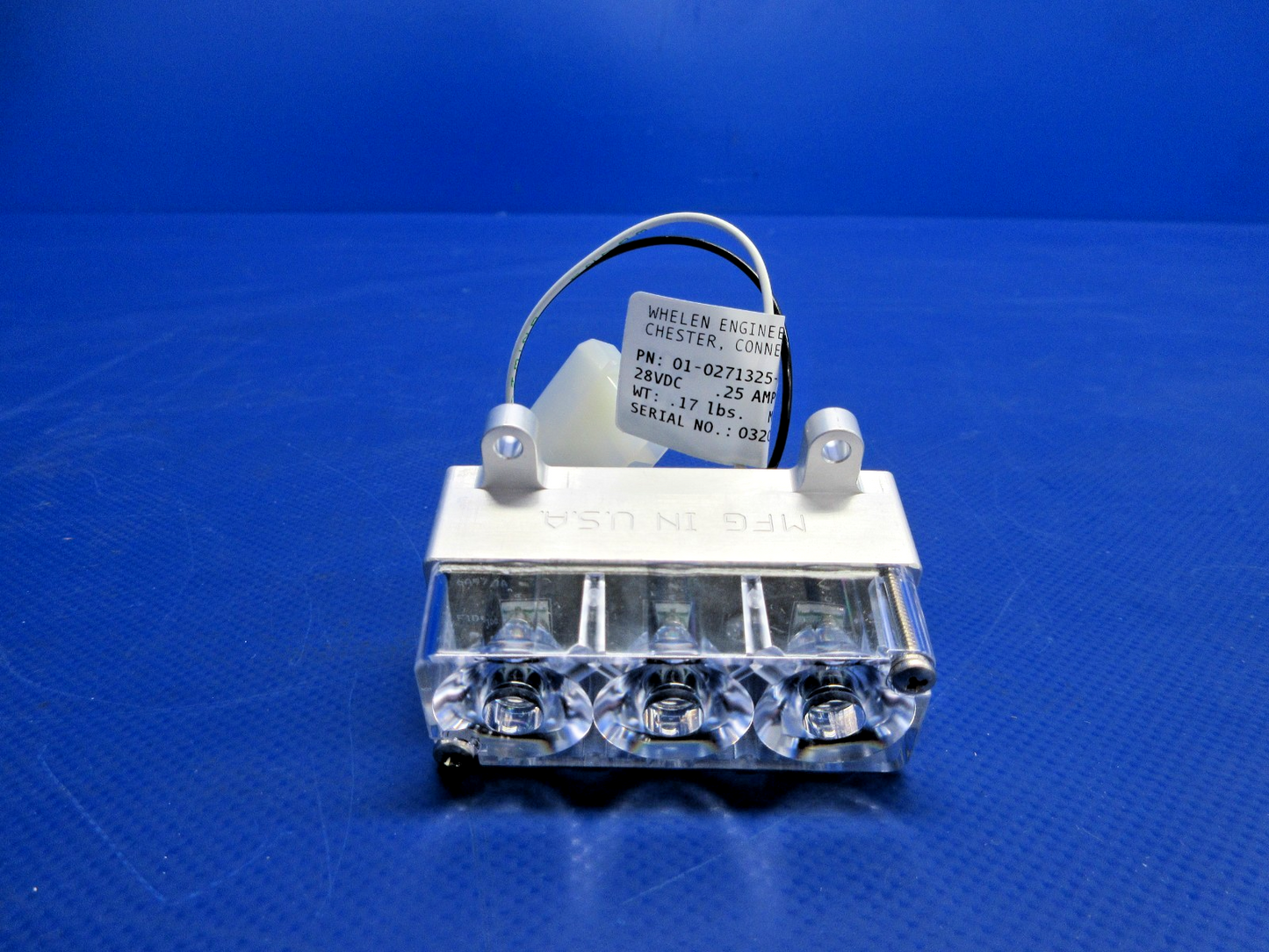 Whelen LED Recognition Light 28V P/N 01-0271325-00 NOS (0426-751)2