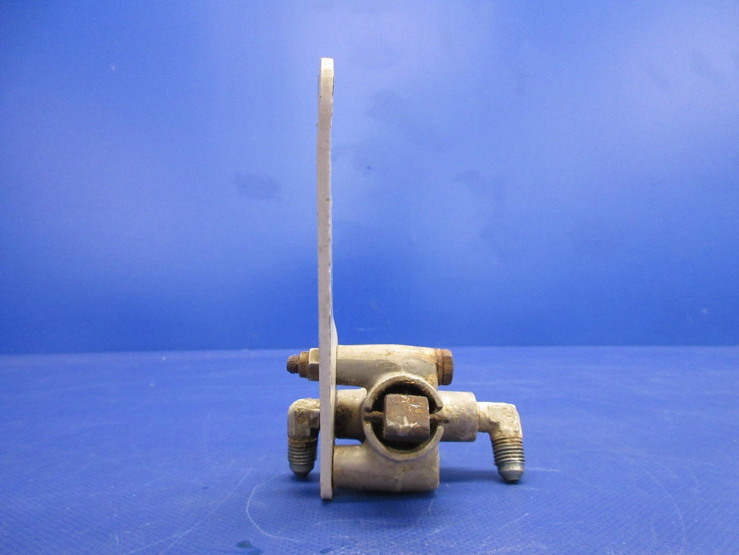 Globe GC-1B Swift RH Landing Gear Down Lock P/N 16404R (0326-788)6