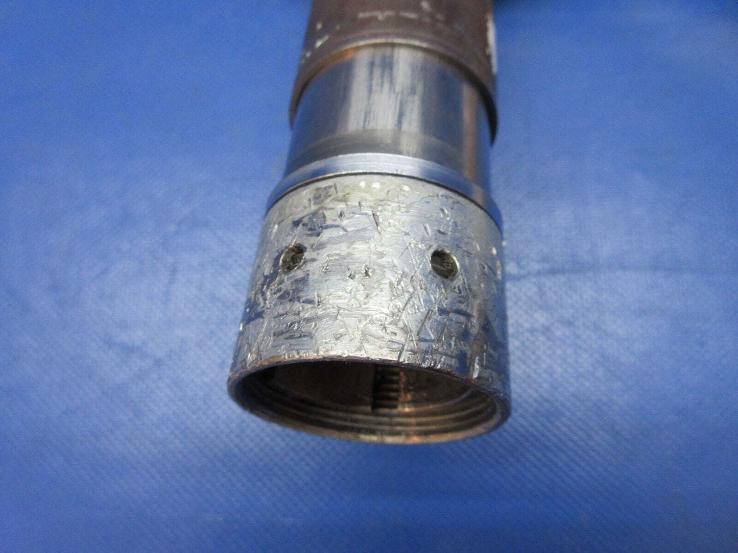 Piper PA-34-200T Seneca II Main Gear Strut, Fork & Axle P/N 67037-06(0924-1410)