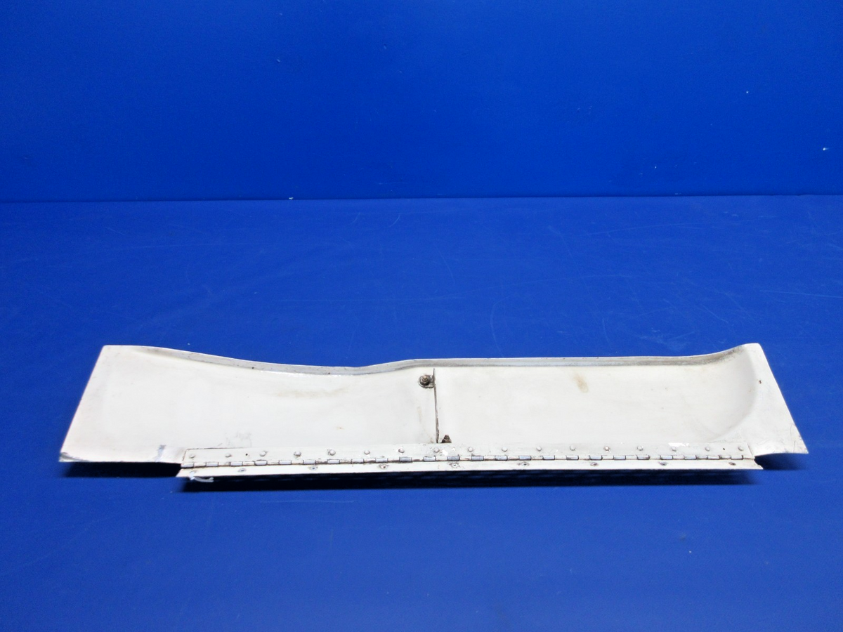 Mooney M20 / M20C RH Nose Gear Door P/N 8367-502 ( 0426-917)10