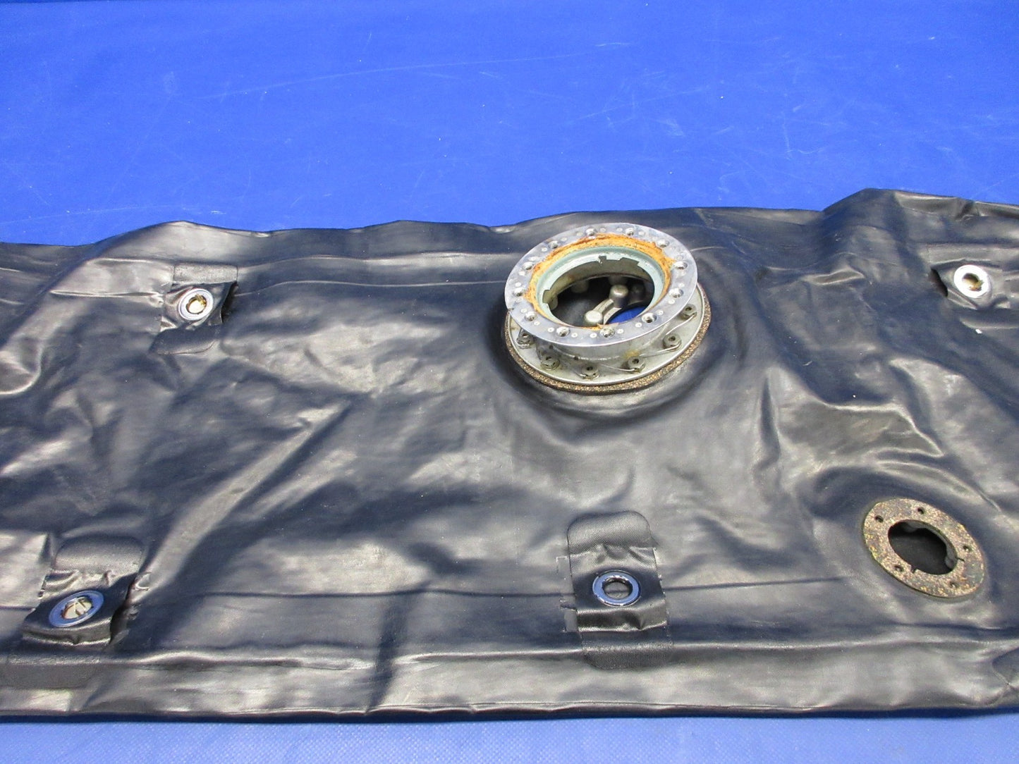 Beech Eagle Tech LH Auxiliary Fuel Bladder Cell P/N 95-920011-13E (0326-8582