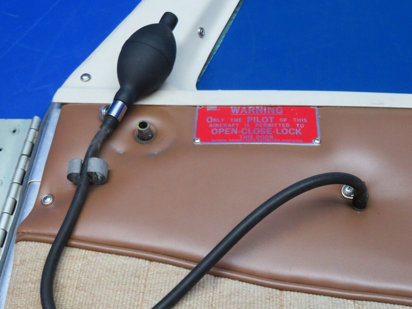 Mooney M20E Cabin Door w/ Hinge & Inflatable Door Seal No Key 3310-6 (0424-164)