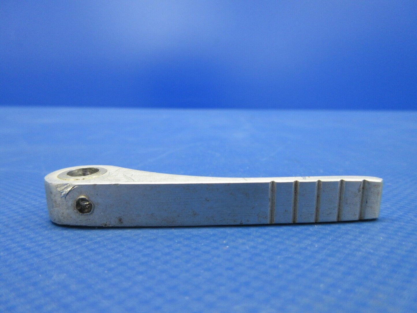 Beech 95-B55 Chair Back Release Handle P/N 18-534013-149 (0424-1217)