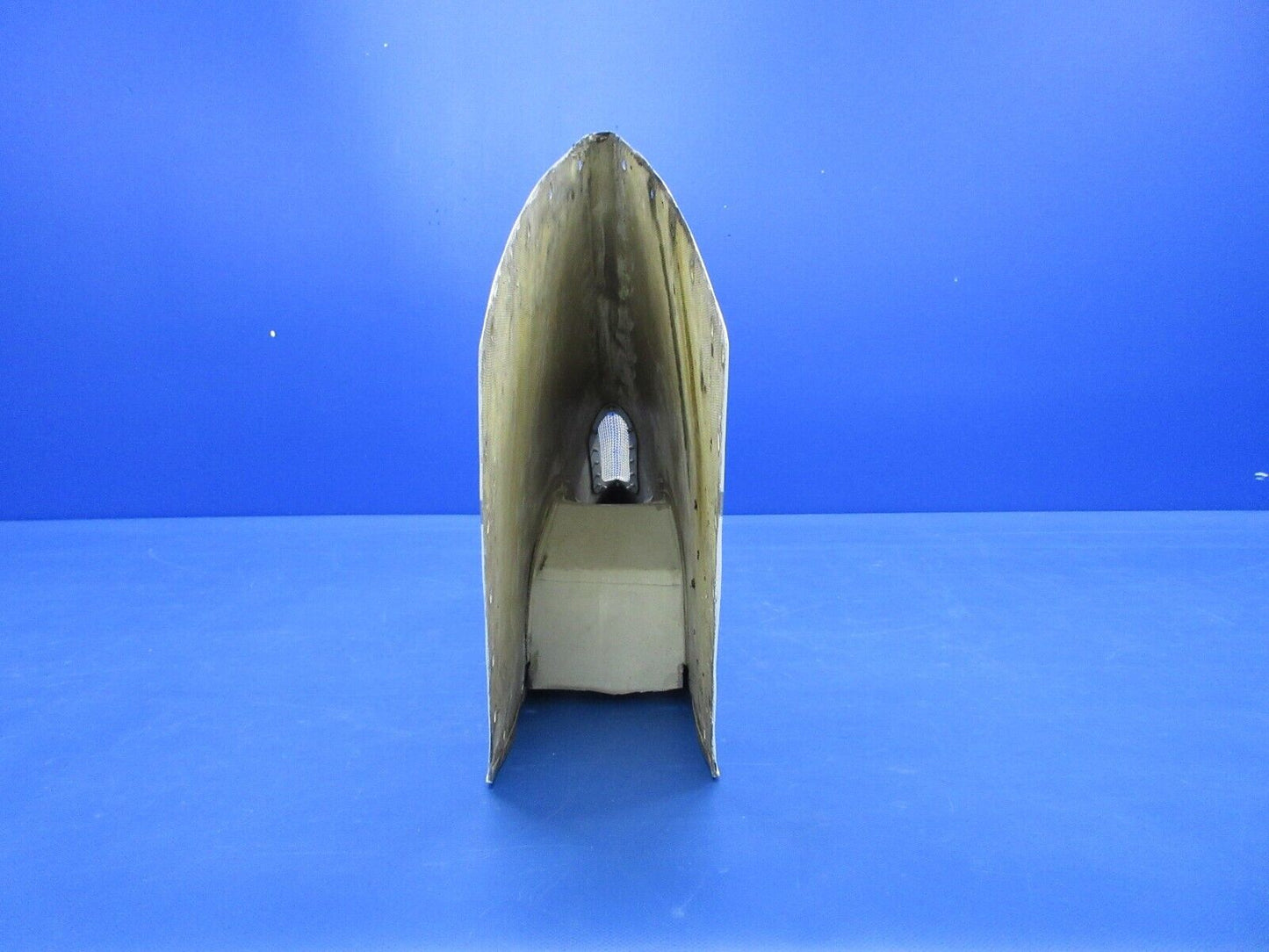 Piper PA-34-200T Seneca II Dorsal Fin Assy P/N 78332-00 (0524-2064)