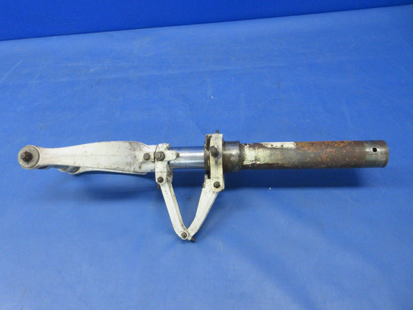 =Cessna 150 / 150L Nose Gear w/ Axle & Torque Links P/N 0442504-13 (1024-2171)