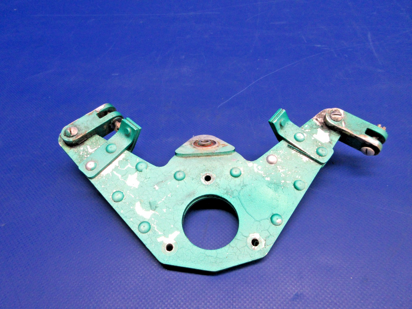 Cessna 310 / 310I Rudder Bellcrank P/N 0831325-1 (0326-889)8