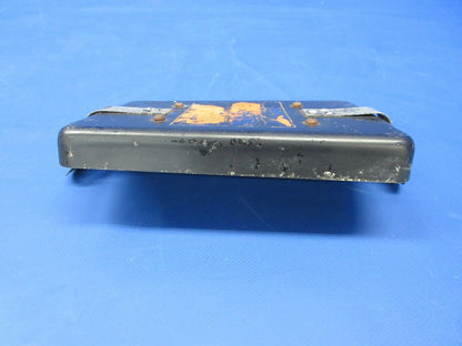 Early Cessna 175 / 175A Battery Box Lid Assy P/N 0413307-21 (0624-1423)