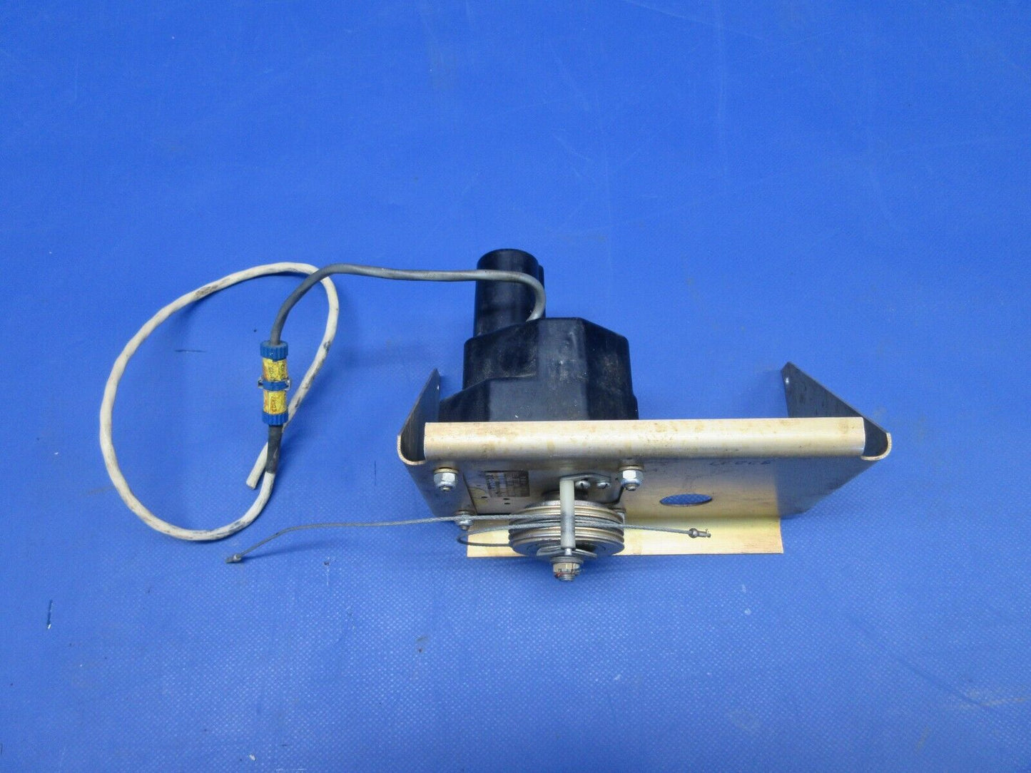 Piper PA-23-250 Aztec Edo-Aire Mitchell Roll Servo P/N 1C363-1-161R (0624-800)