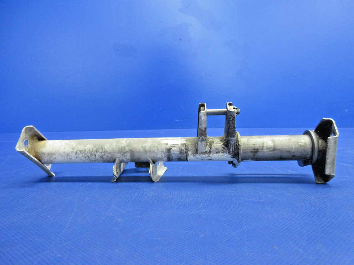Piper PA-31T1 Cheyenne Nose Gear Idler Link Support Tube P/N 41770-00 (0626-793)4