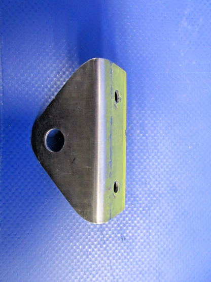 Beech 95-B55 Baron INBD Seat Attaching Bracket P/N 36-530011-35 (0526-708)2