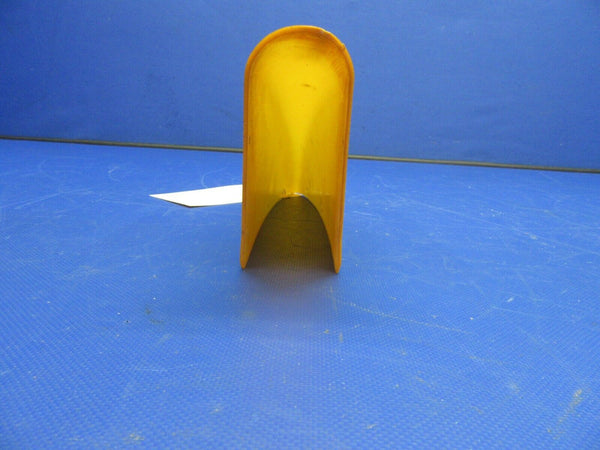 Cessna 172 Vertical Fin Tip No Beacon Base 0531006-33 (1021-359)