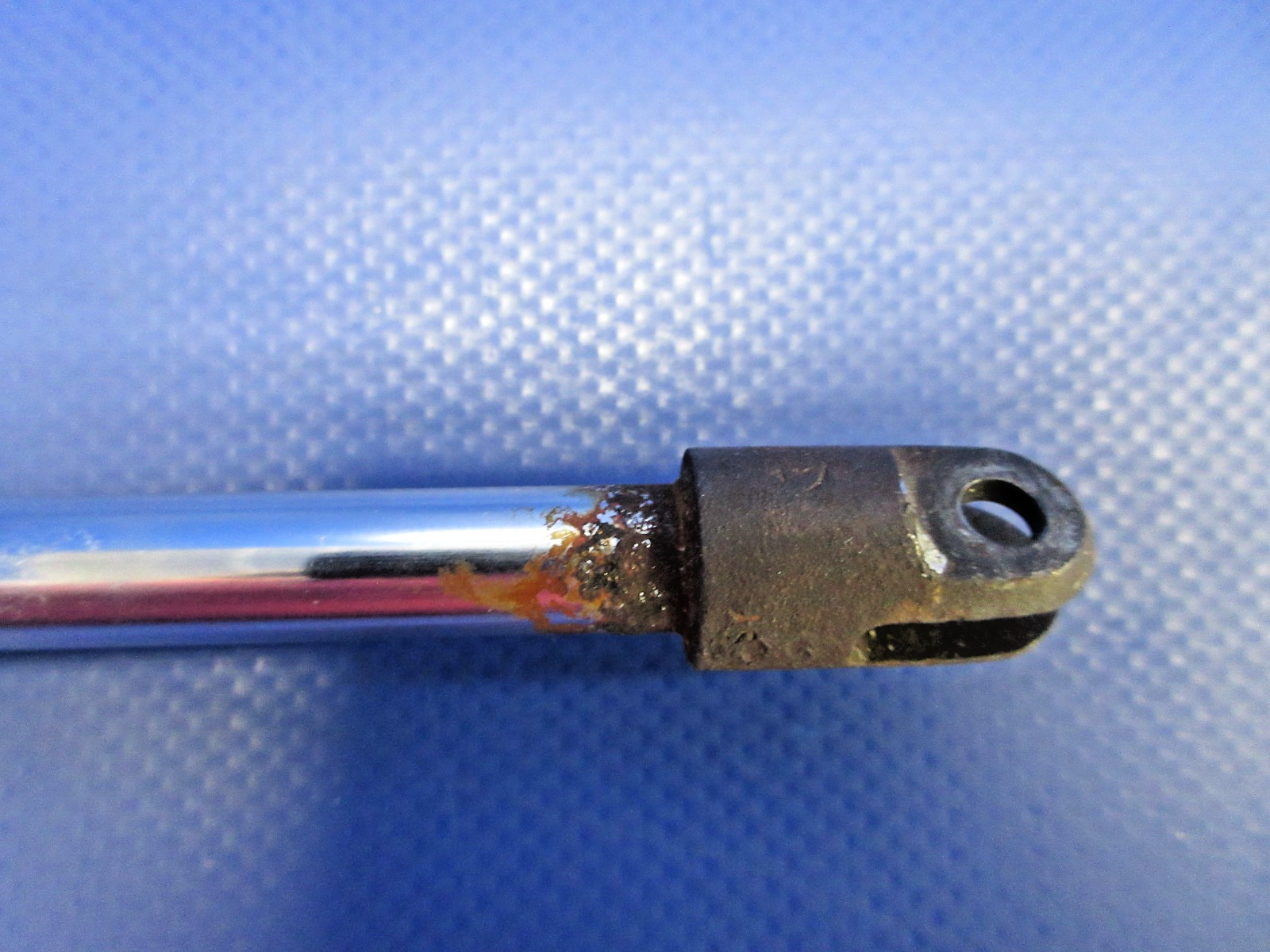 Beech F35 Bonanza Shimmy Dampener P/N 35-825145 (0726-749)3
