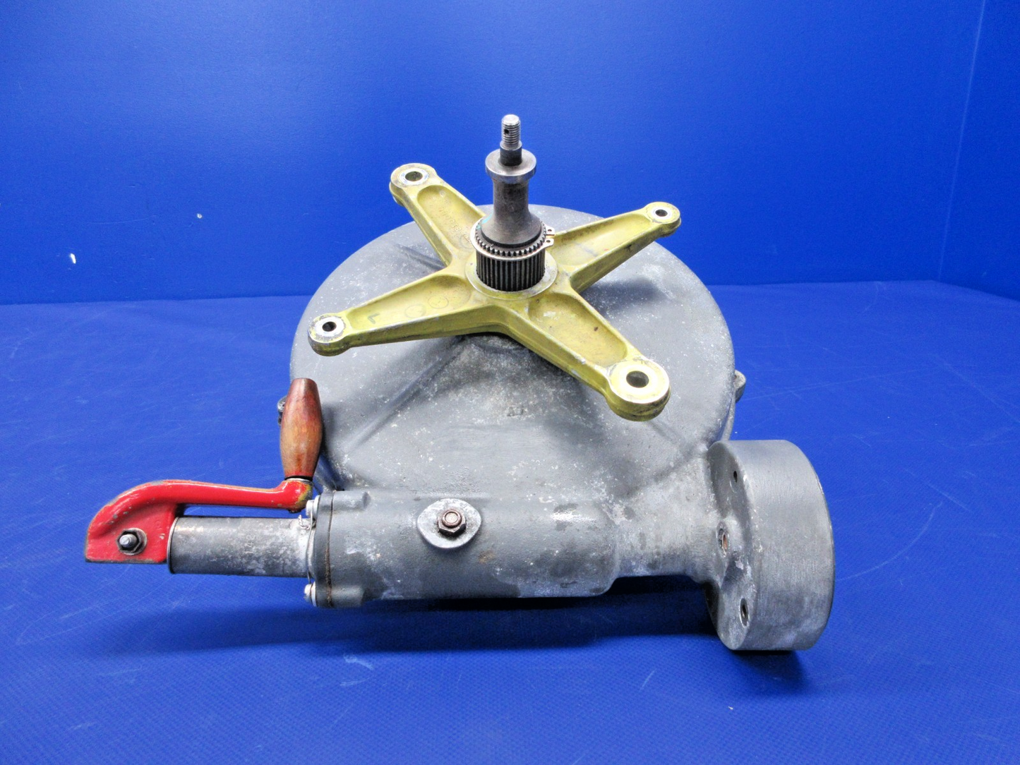 Beech 95 / D95A Travel Air Main Gear Retract Actuator P/N 95-810017-7 (0326-846)6