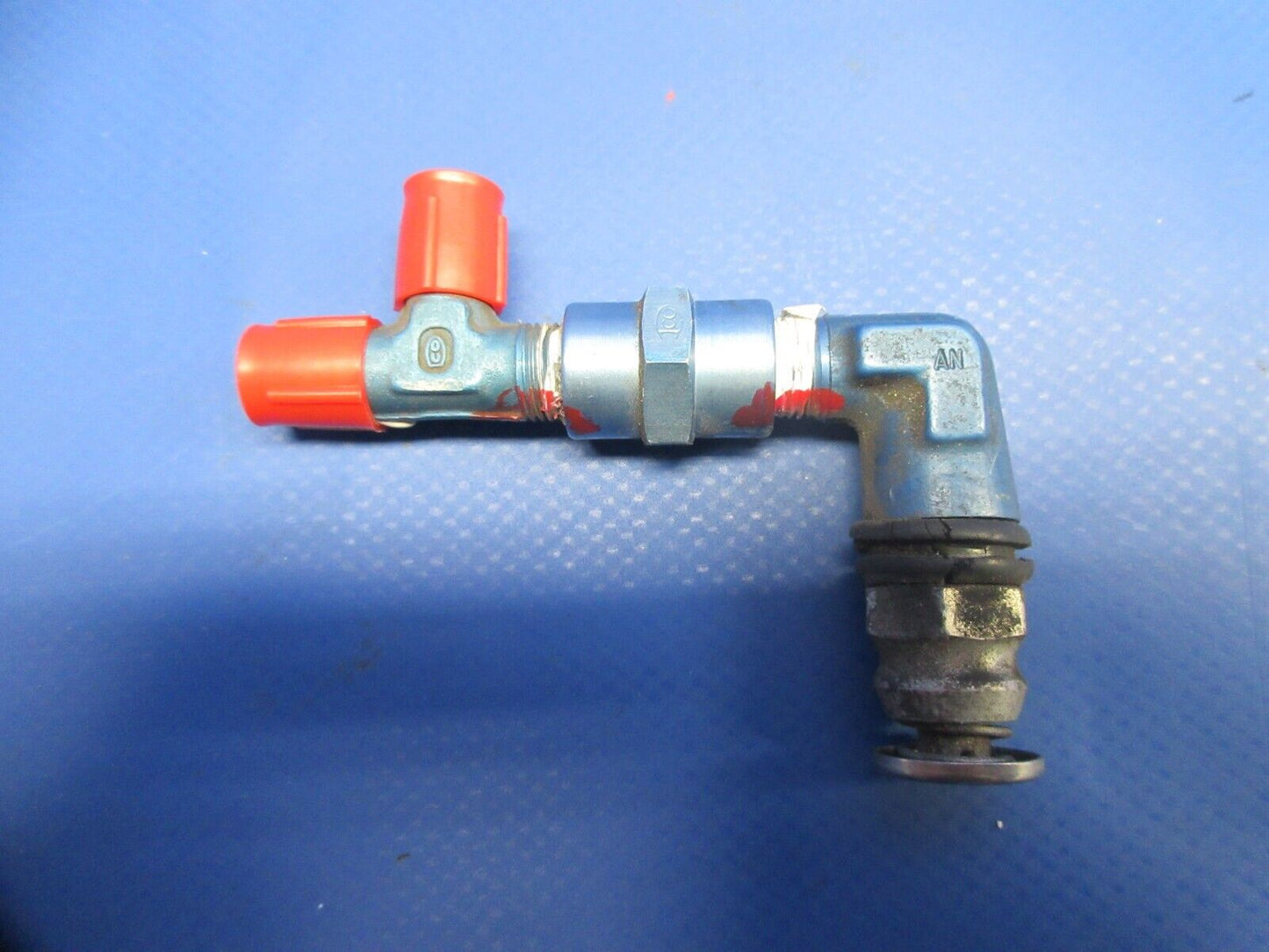 Piper PA-28-161 Warrior AVI Fuel Drain Assy P/N BJ1000AS1MY-1 (0824-954)