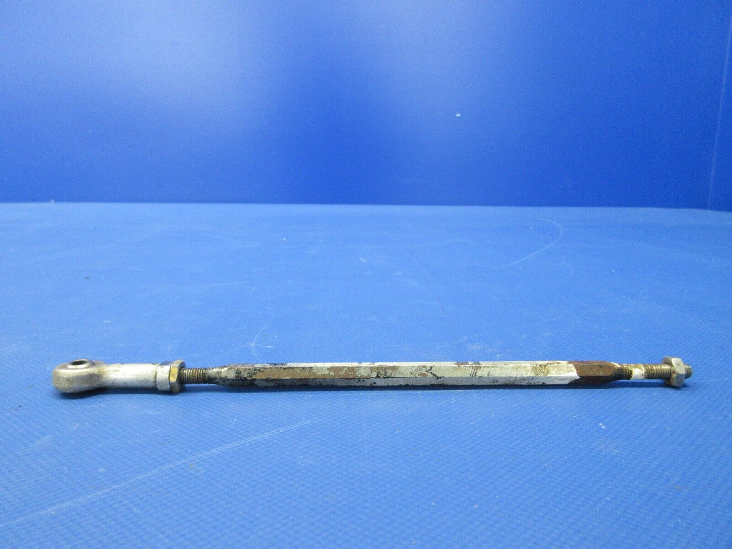 Piper PA-34-200T Seneca II Flap Torque Tube & Rod Assy LH  62764-00 (0524-1232)