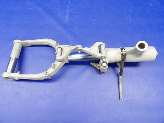 Piper PA-24-250 Comanche RH Main Gear P/N 20798-07 FOR PARTS (0526-2029)0