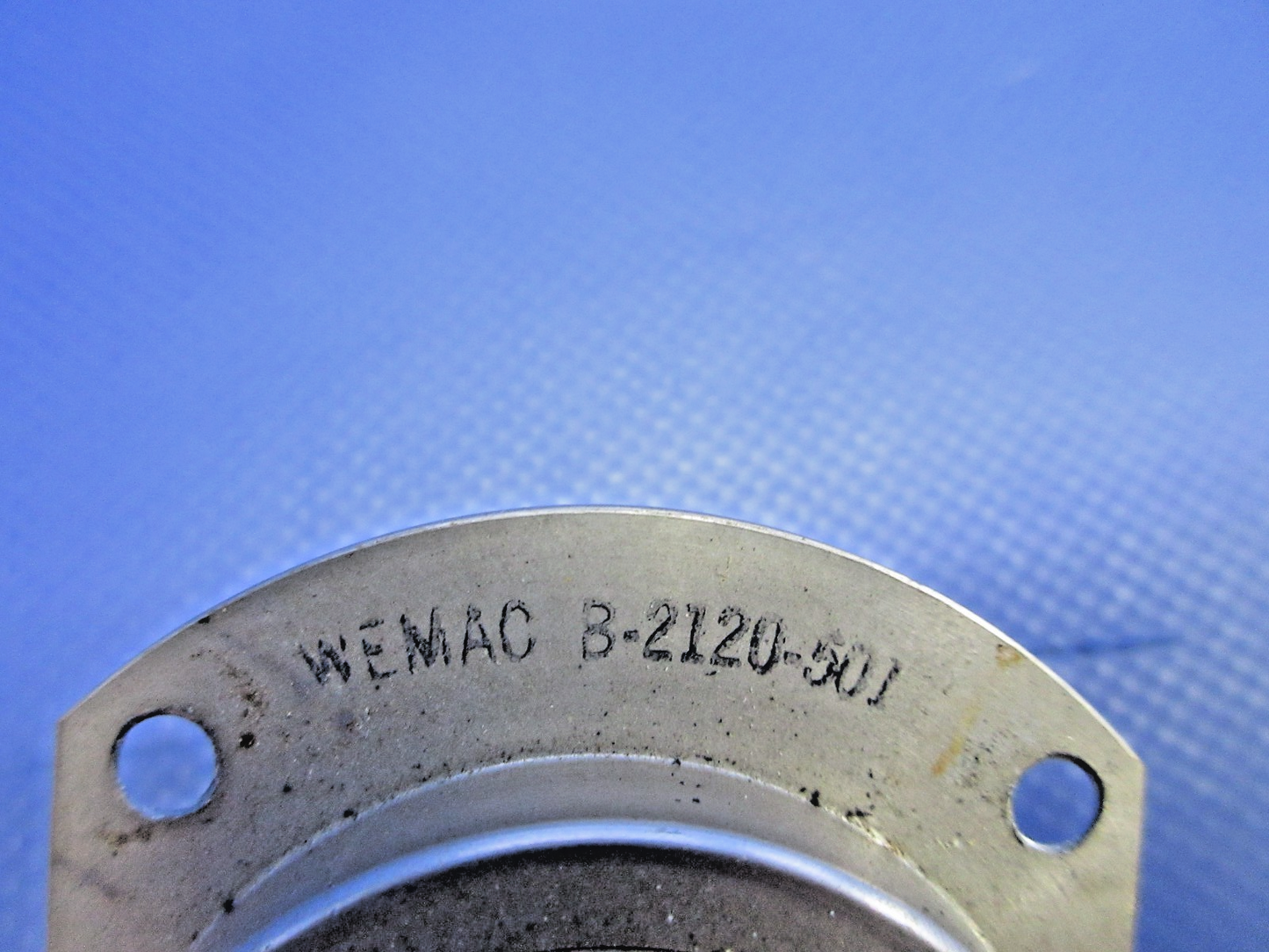 Beech D95A Travel Air Wemac Air Valve P/N B-2120-501 (0326-820)2