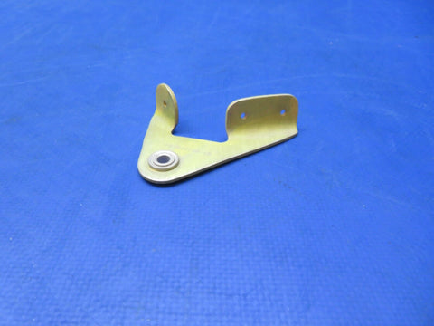 Beech / Bracket Support Assy P/N 50-81129-17 NOS (1023-184)