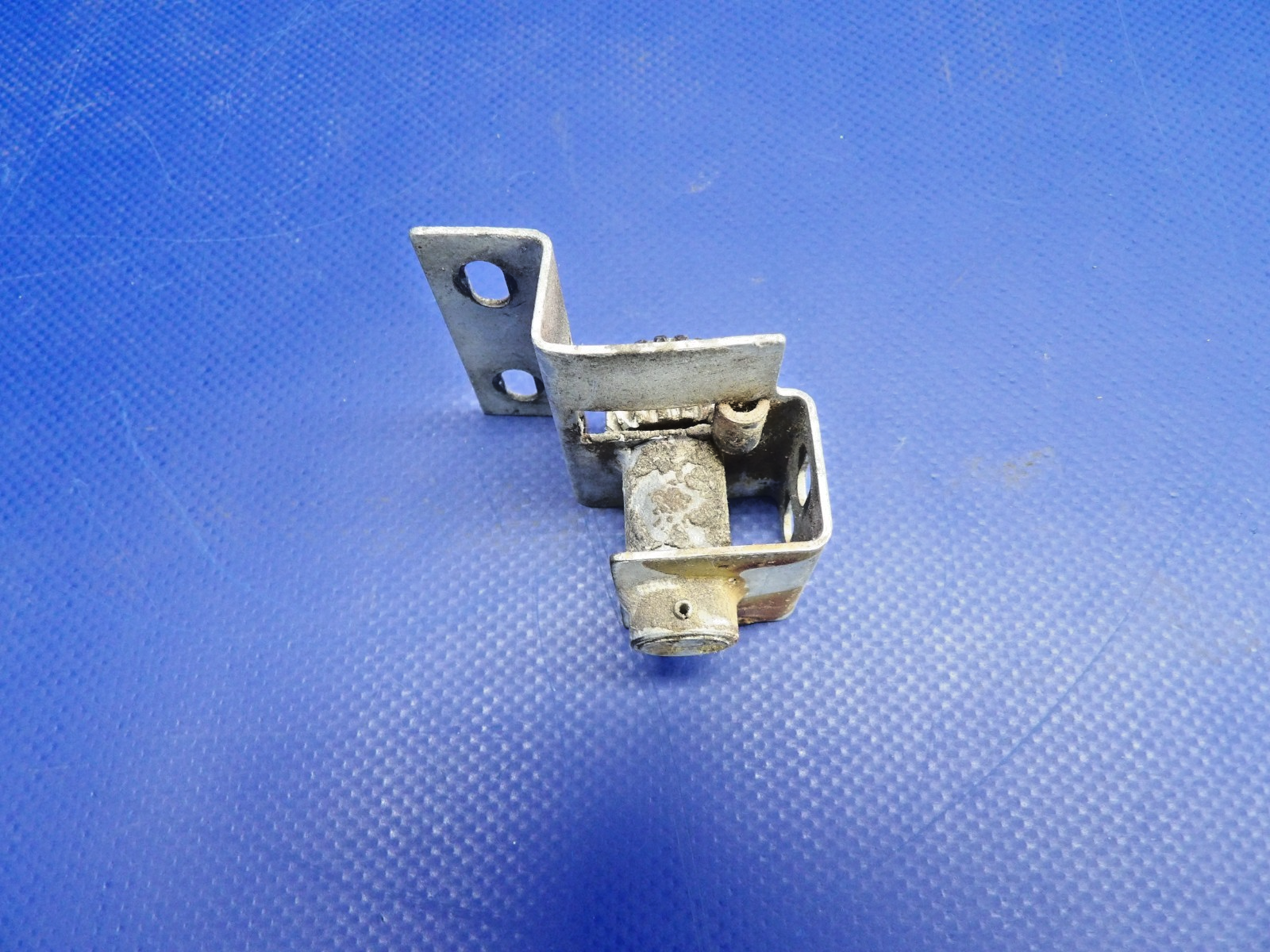 Cessna 172 / 172G RH Door Latch Rotary Clutch P/N 0511262-2 (0326-1201)4