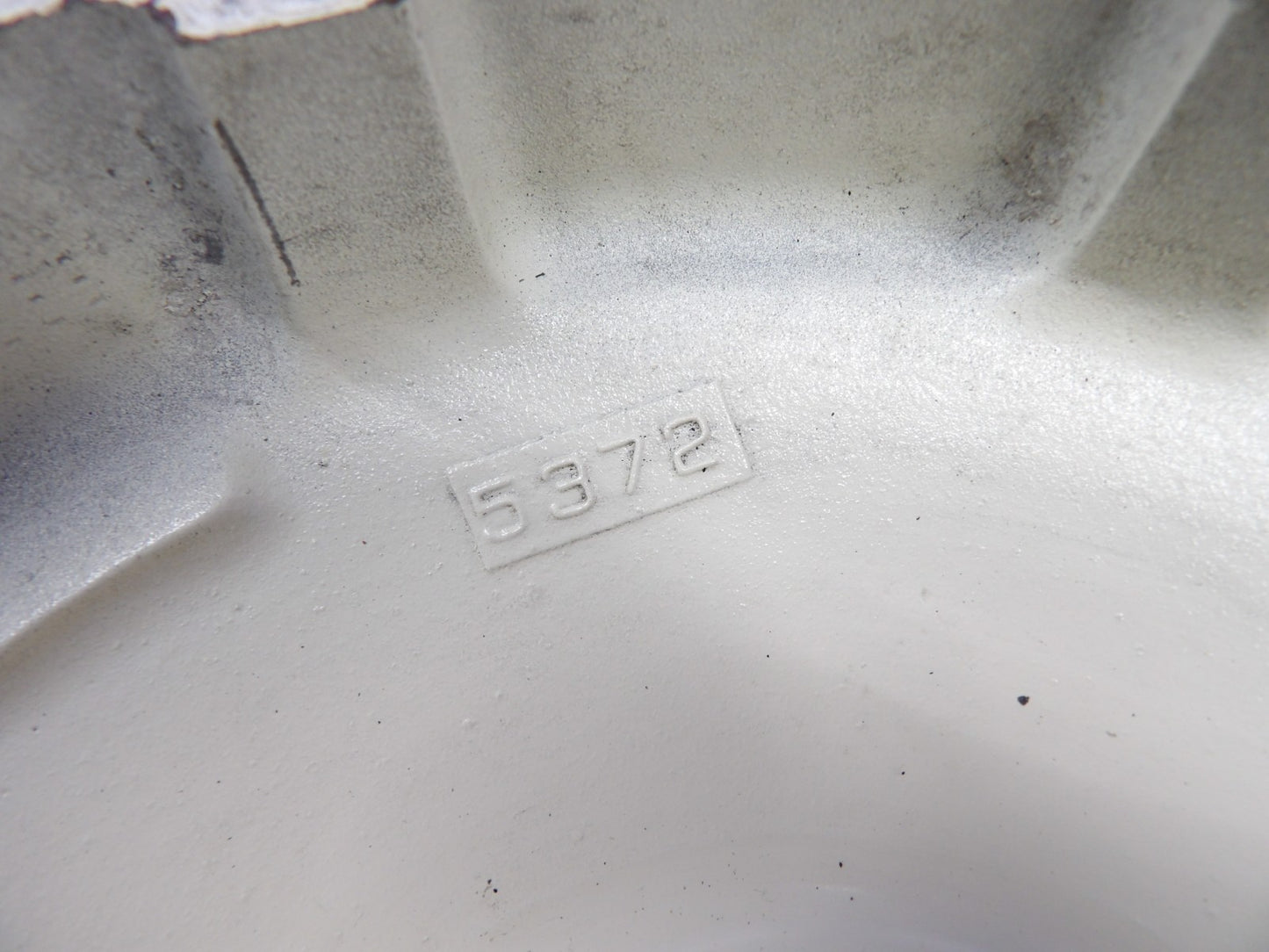 Cessna 421 Cleveland 6.50-10 Main Wheel P/N 40-135A (076-2079)10