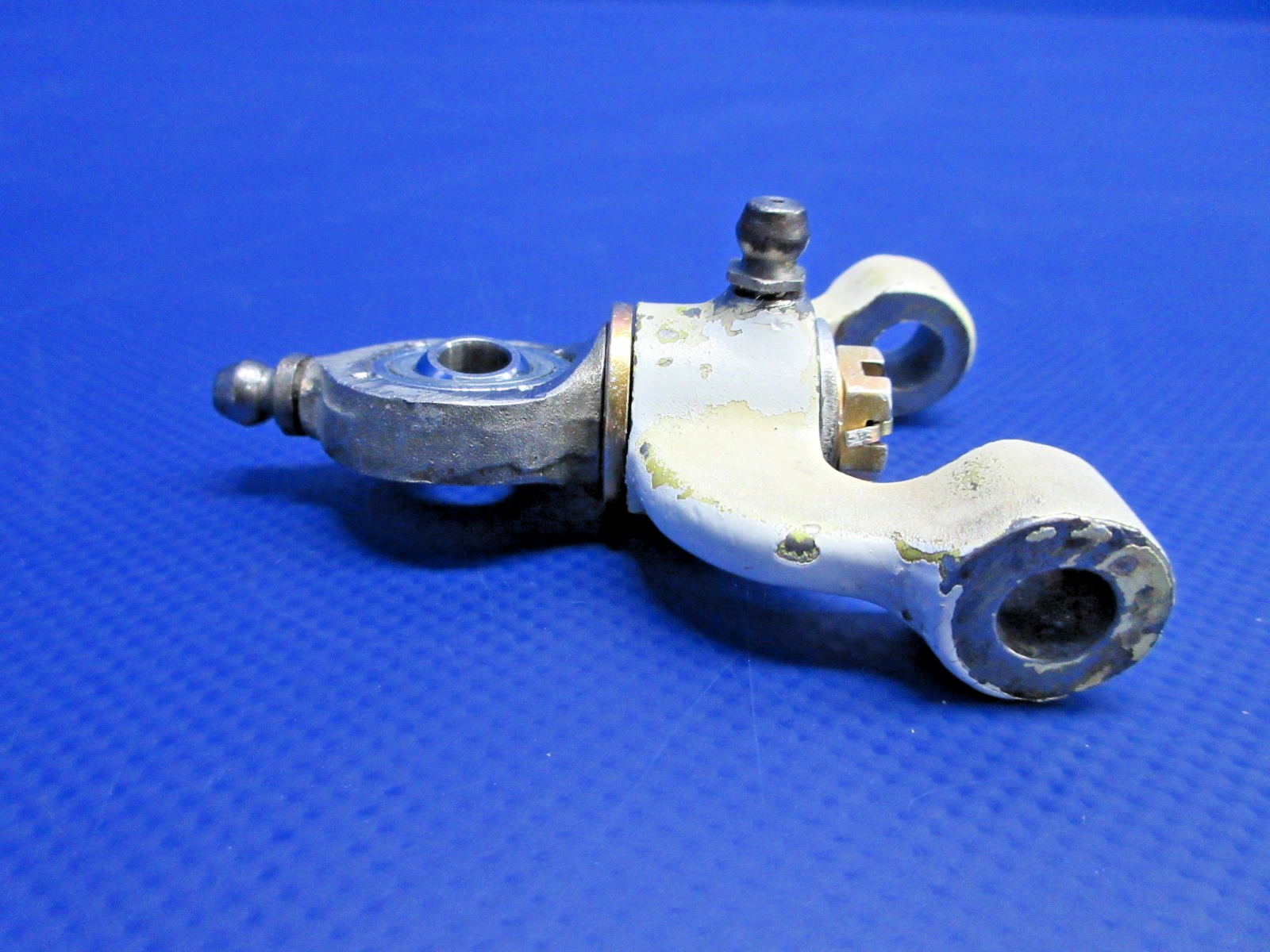 Beech 95 / D95A Travel Air Nose Gear Steering Yoke P/N 35-825007 (0326-811)8