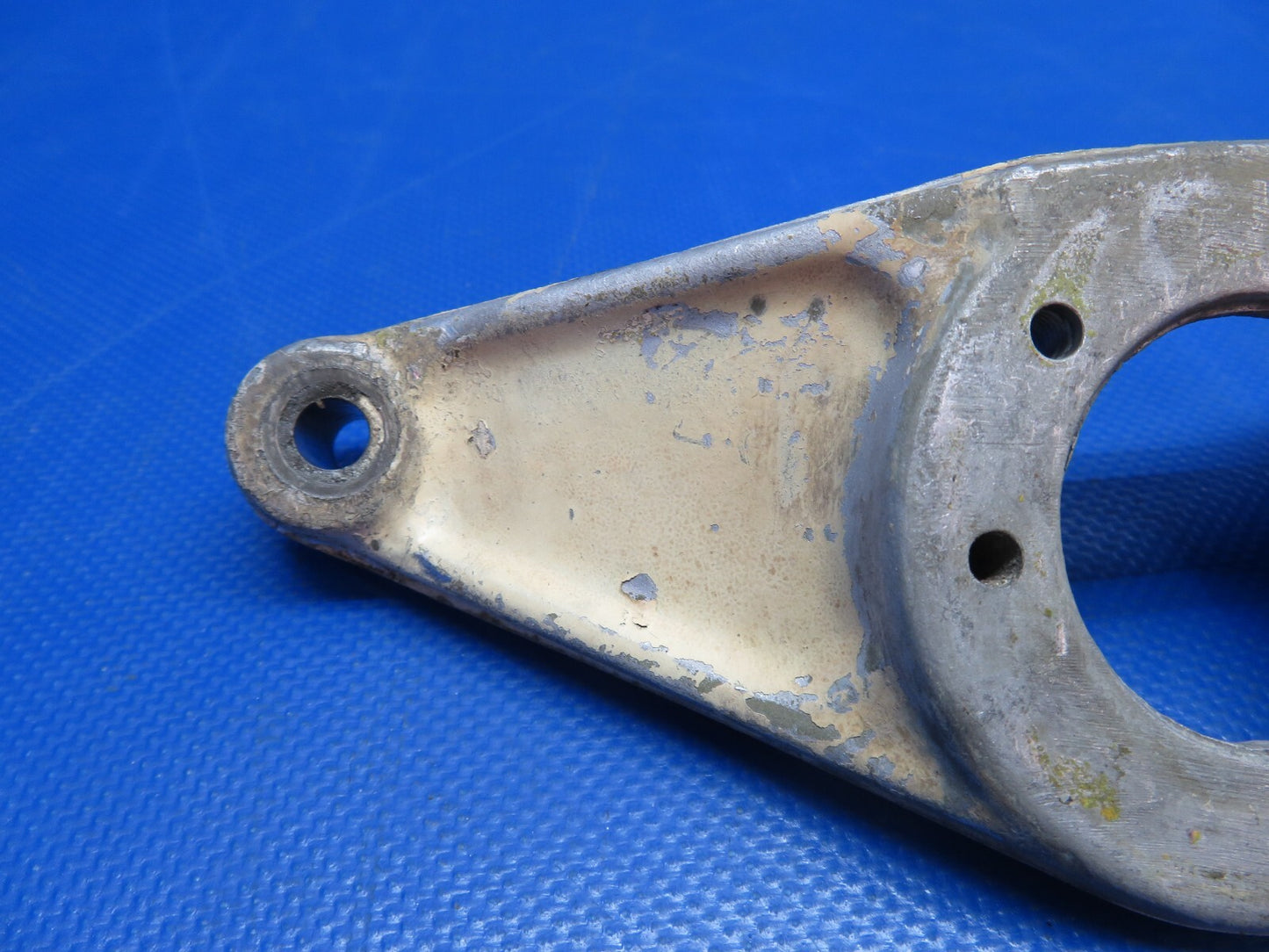 Piper PA-28R-200 Arrow Arm Assy Nose Wheel Steering P/N 44386-03 (1122-825)2
